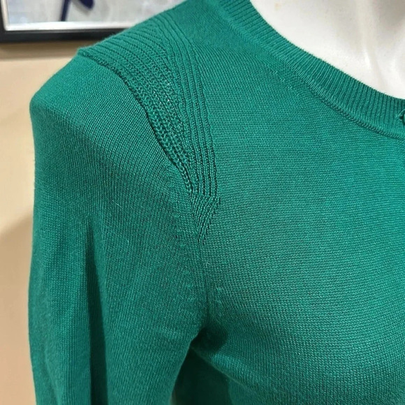 Banana Republic factory Solid button front sweater cardigan. NEW - Picture 3 of 9